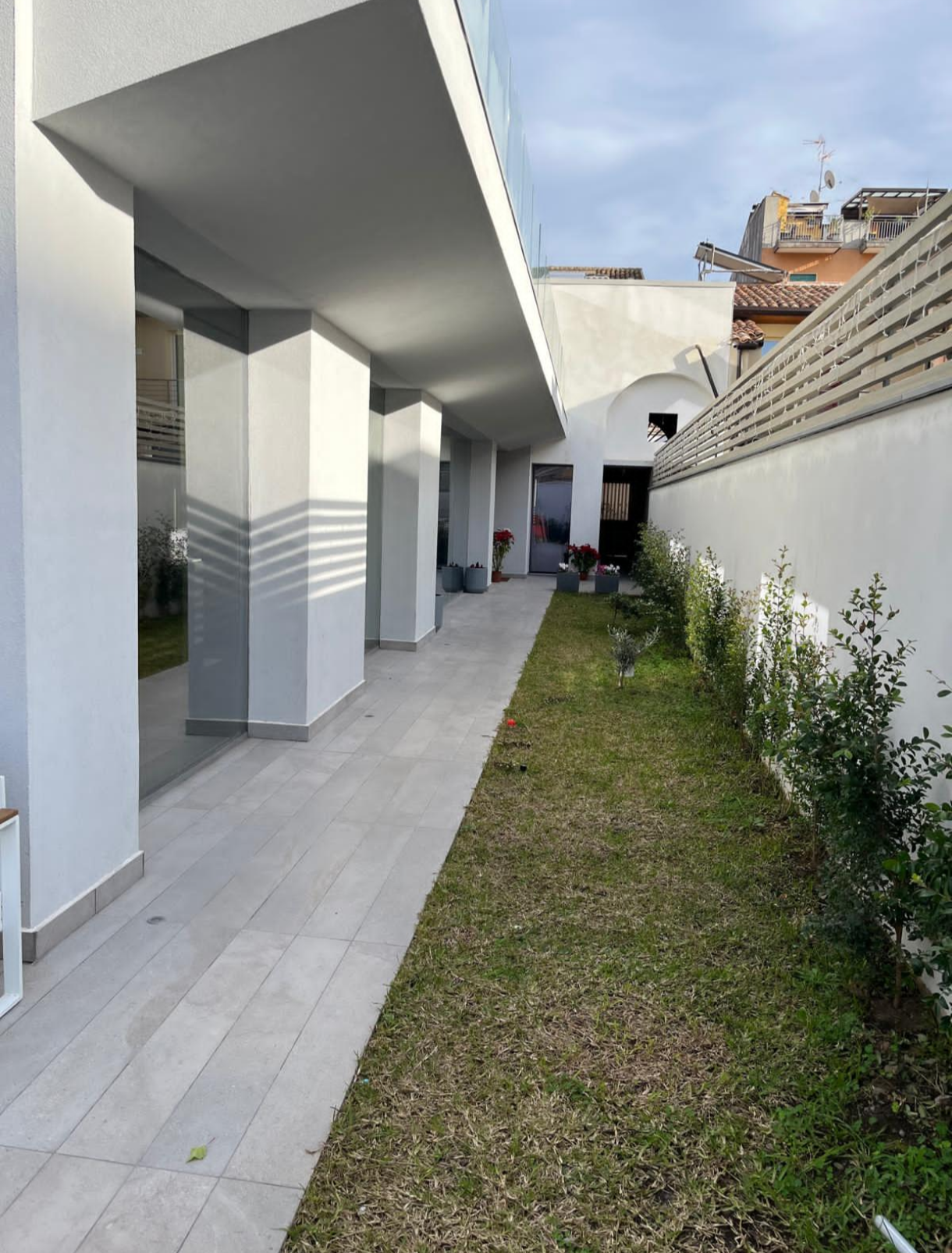 Villa indipendente Catania via Cavaliere Piazza Corsica